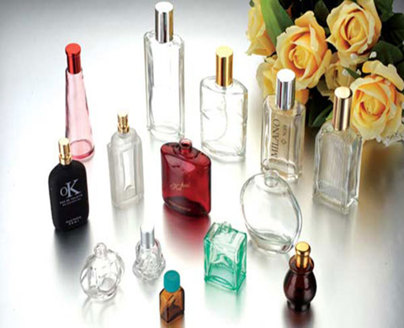 Perfume bottle cosmetics bottle